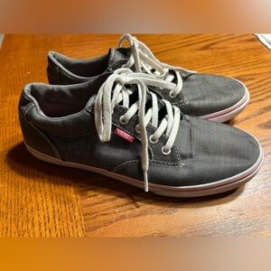Vans Women’s Gray Low-Top Sneakers with pink accents & White Laces - Size 8